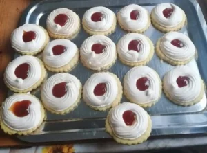 Lekváros habos linzer recept, nagyon finom, különleges sütemény