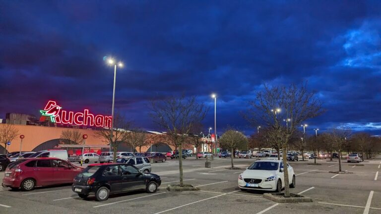 Azonnal levették a polcokról! Ha ilyet vettél az Auchanban, ne bontsa ki, vigye vissza!