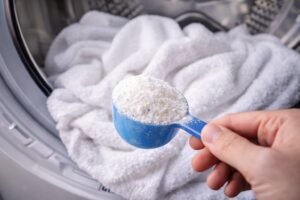 Egy kanál ebből a porból, és újra fehérek lesznek a törölközők